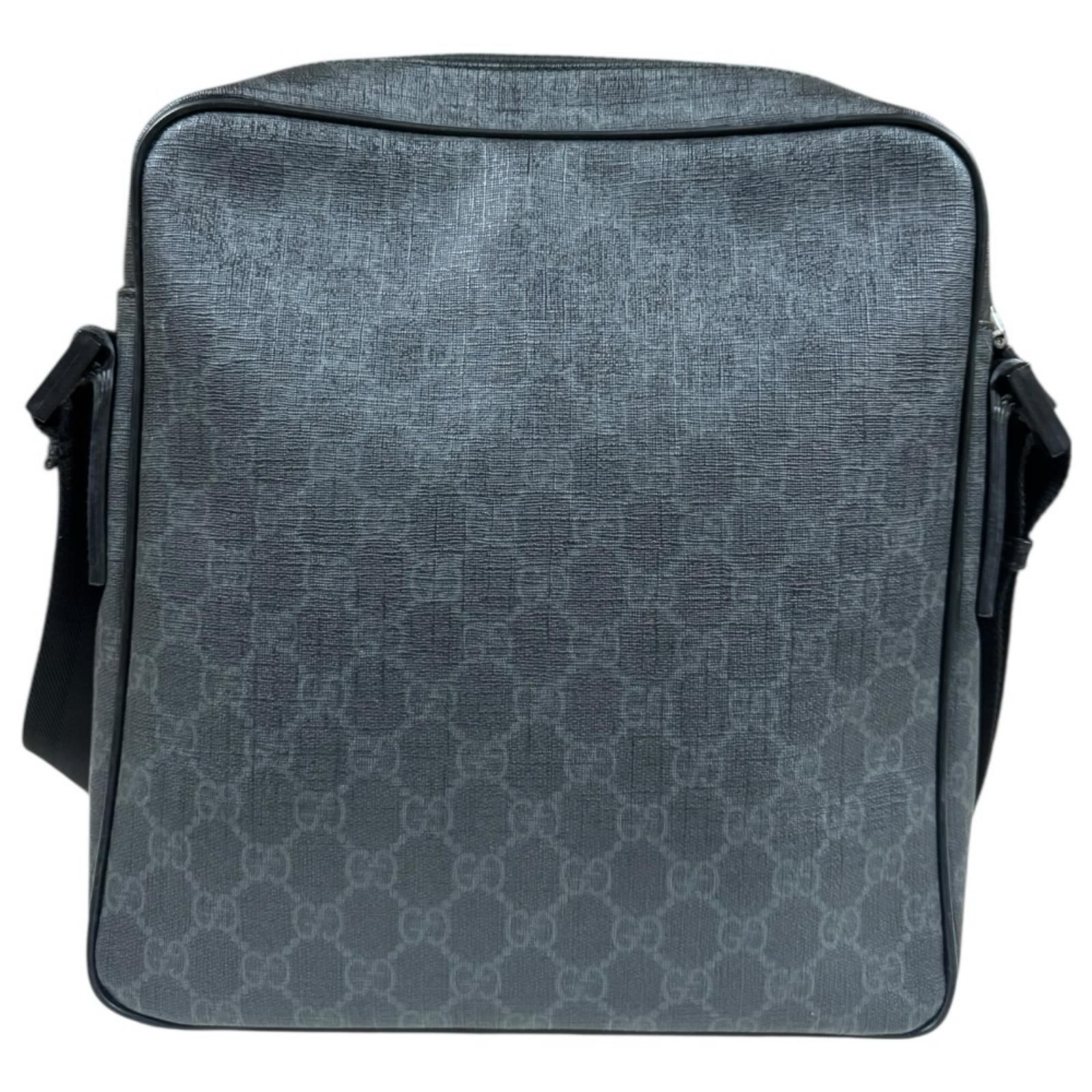 LOUIS VUITTON ボディバッグ グレー グッチ GGスプリーム ショルダーバッグ GGスプリームキャンバス 162907