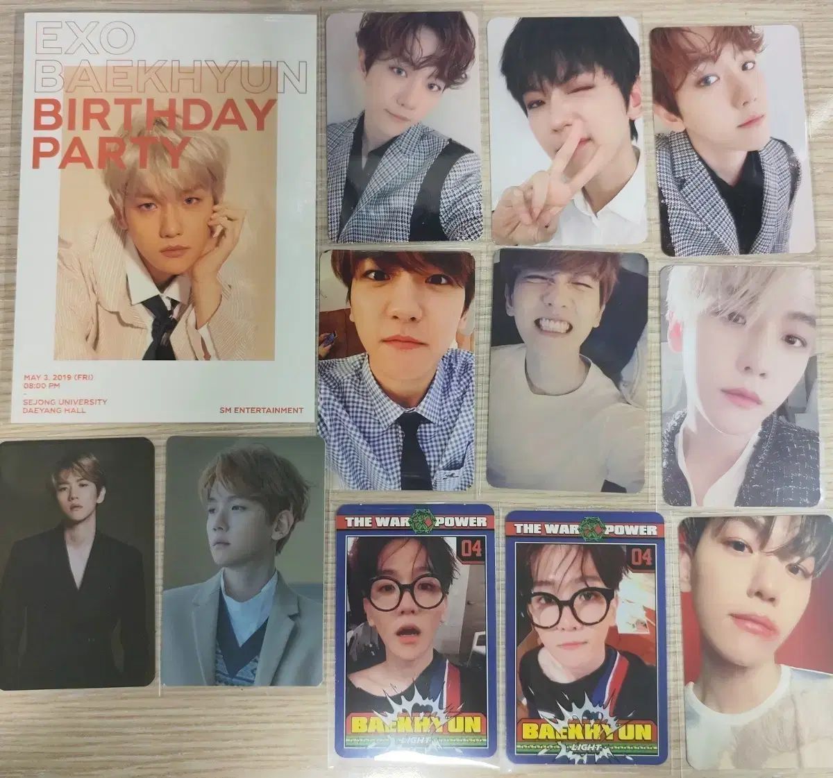 ベッキョン トレカ 4点セット BAEKHYUN ベクヒョン ベッキョン EXO