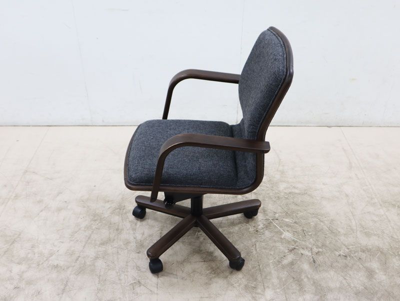 ◇美品◇ Karimoku カリモク XS064モデル デスクチェア/キャスター