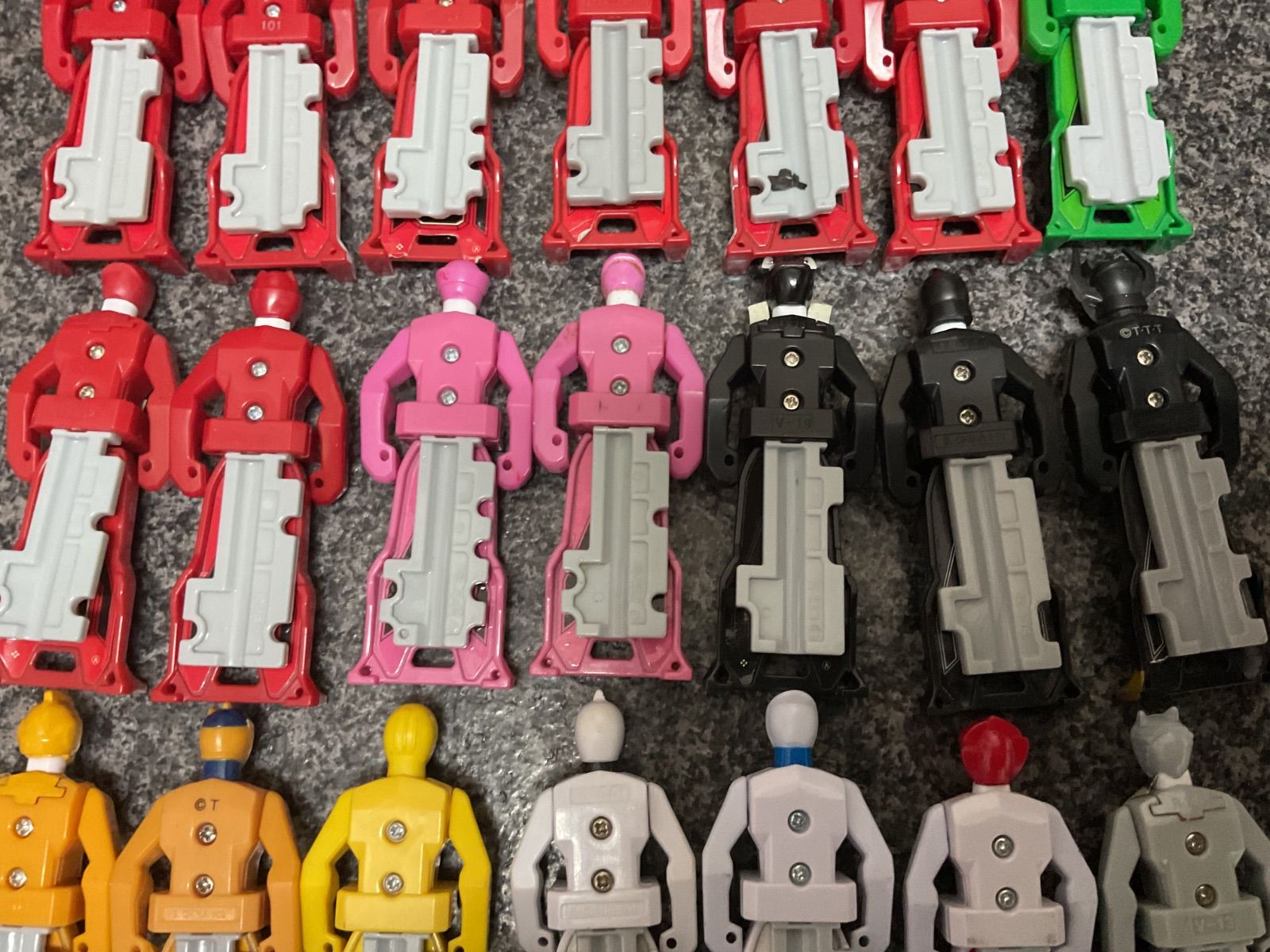 海賊戦隊ゴーカイジャー DXモバイレーツ&レンジャーキー22個 - メルカリ