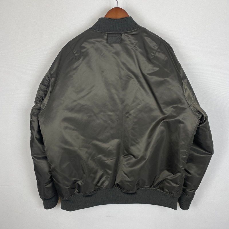 中古品】 UNIQLO+J ユニクロ プラスジェイ HYBRID DOWN OVERSIZED MA-1