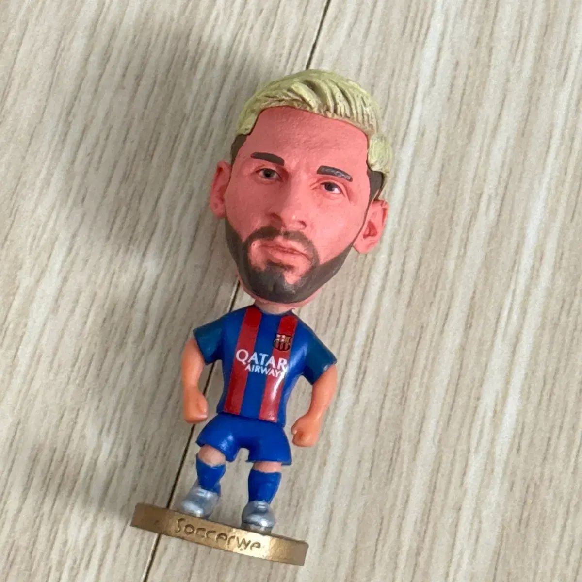 FCバルセロナ メッシ サッカー フィギュア - メルカリ