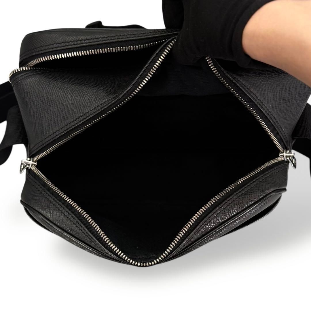 超極美品 LOUIS VUITTON ルイヴィトン タイガ リポーター ショルダー