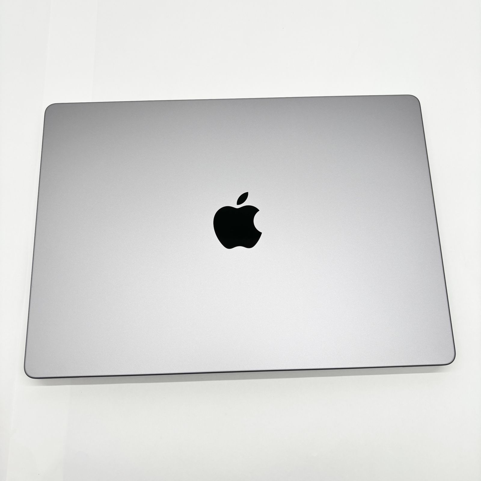 MacBook Pro 14