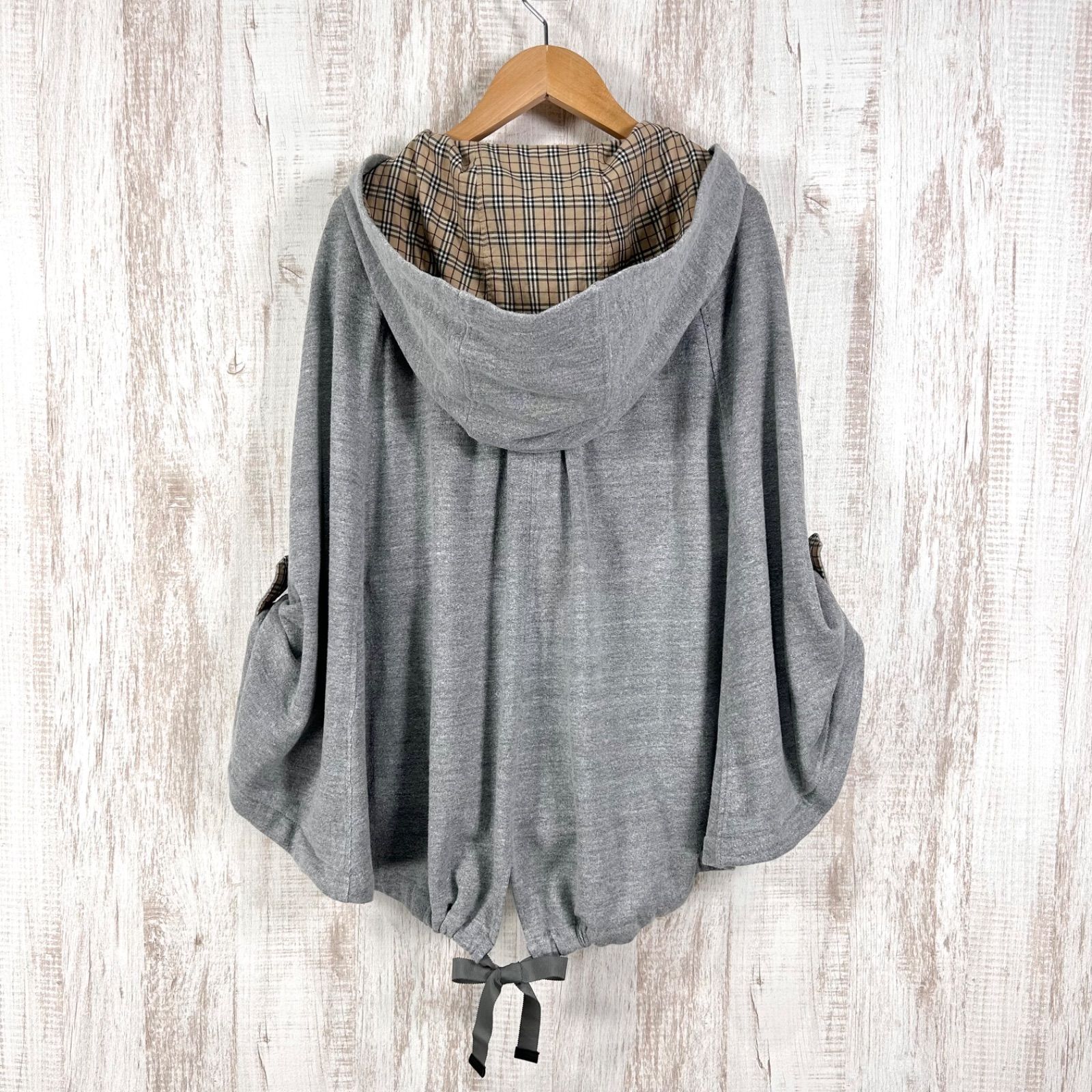 Burberry Blue labelポンチョ　ジャケット　コート Burberry Blue labelポンチョ ジャケット コート BURBERRY BLUE LABEL