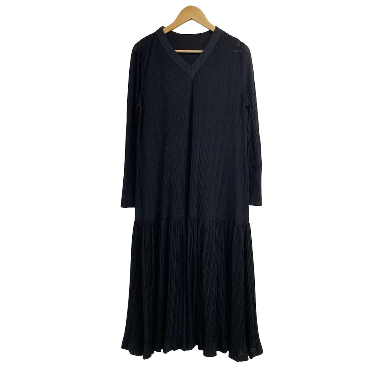 ADORE(アドーア) ワンピース サイズ38 M レディース美品 - 黒 Vネック