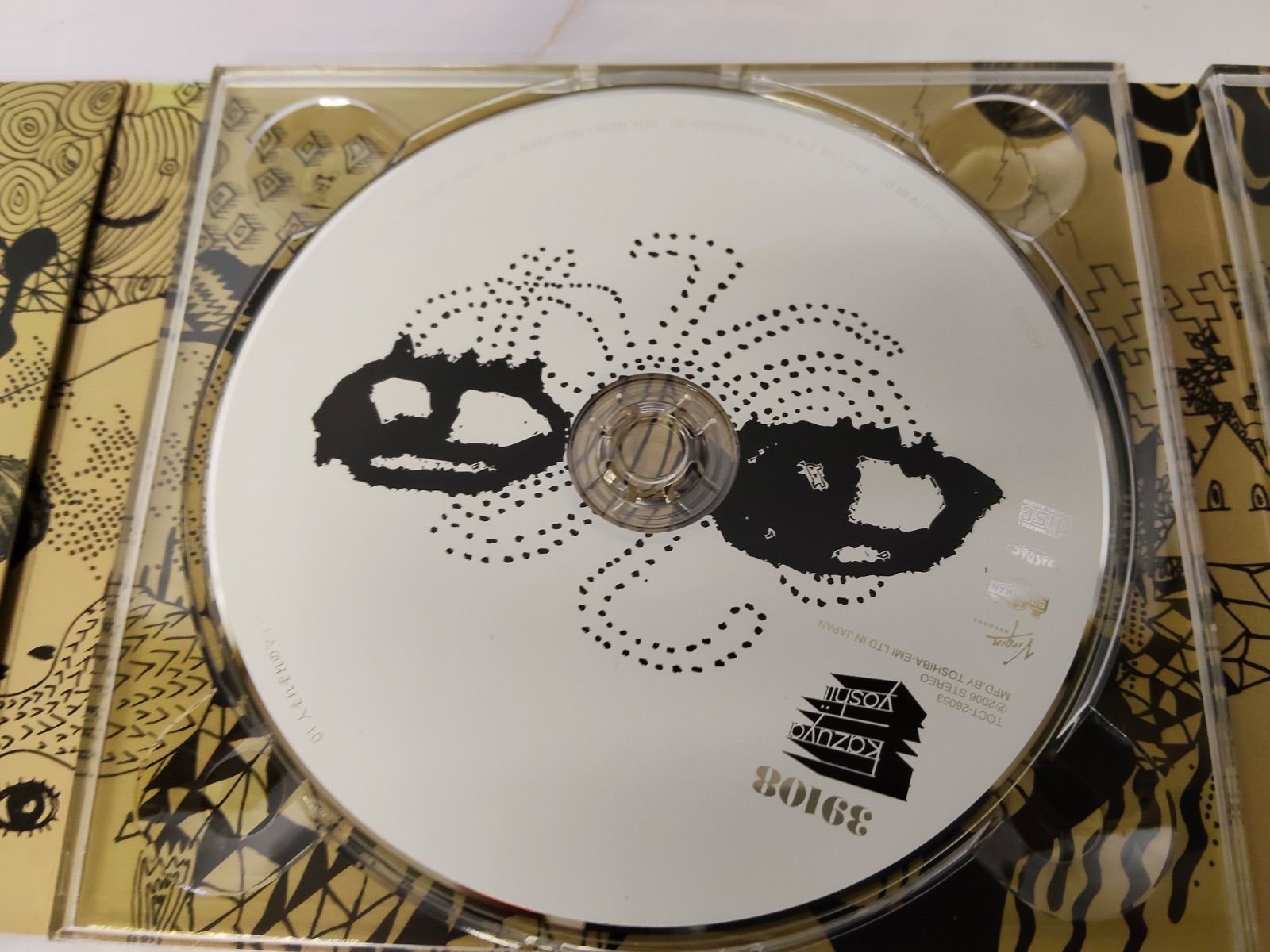 CD0083 吉井和哉 39108 CD+DVD 初回盤 Kazuya Yoshii THE YELLOW