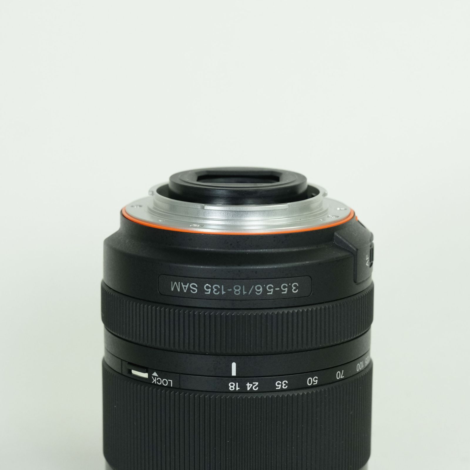 並品 | フィルター付] SONY DT 18-135mm F3.5-5.6 SAM SAL18135 | SONY