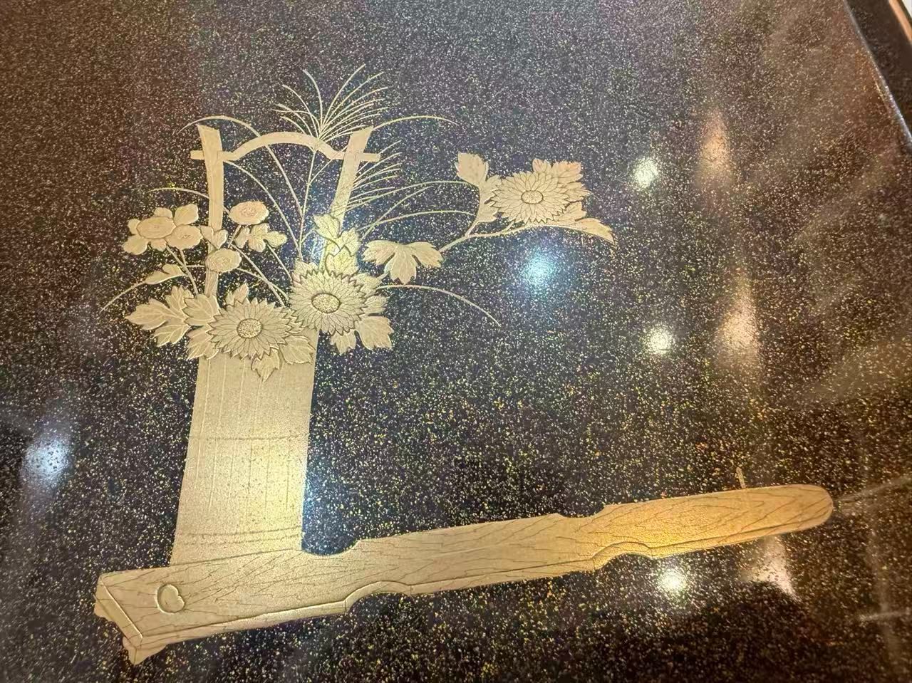 極美品】時代物 漆器 金蒔絵 沈金 蝶文風景図 文箱 硯箱 梨地 内絵