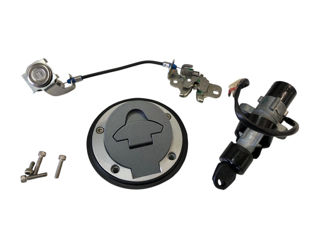 YAMAHA　FZS25　FZ25　低走行7584km　キーセット　シリンダー　タンクキャップ　シートロック　希少品　作動OK（）2867-N0898