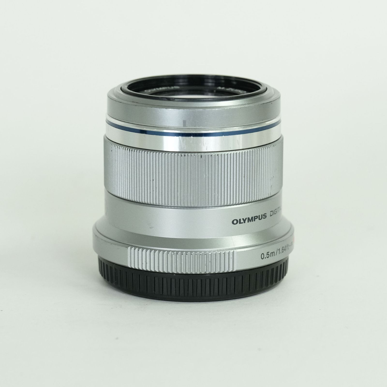 並品] OLYMPUS M.ZUIKO DIGITAL 45mm F1.8 [シルバー] | マイクロ