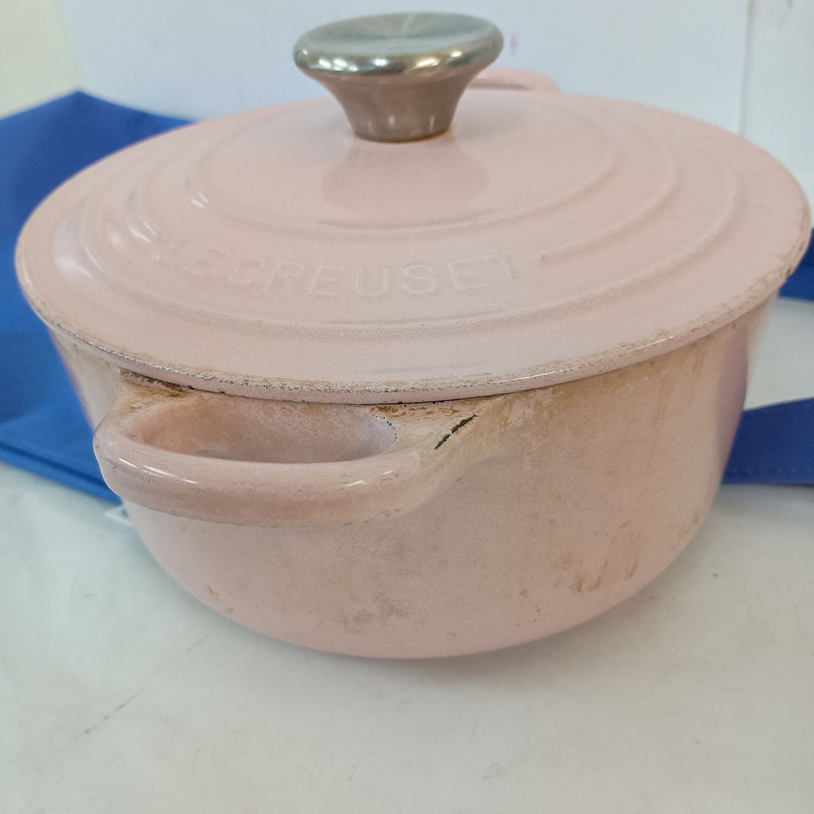 LE CREUSET シグニチャーココットロンド 両手鍋 18cm シェルピンク