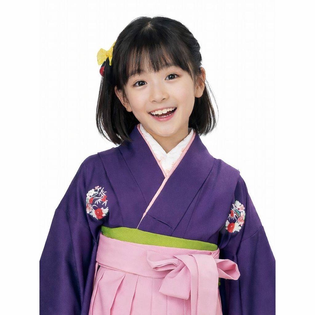 着物【単品】卒業式 小学生 刺繍柄入り色無地の二尺袖（小振袖） 着物