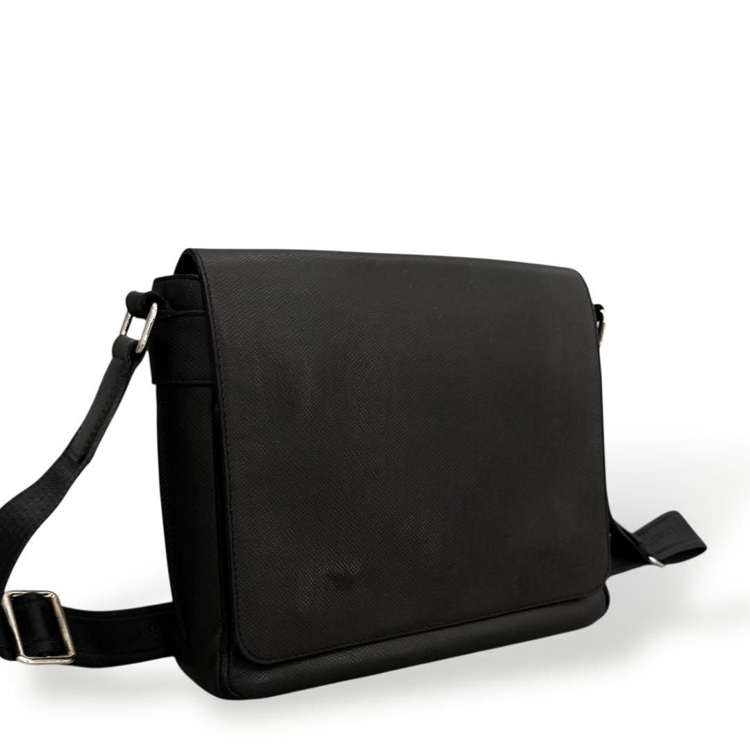 美品 LOUIS VUITTON ルイヴィトン タイガ ロマン メッセンジャーバッグ