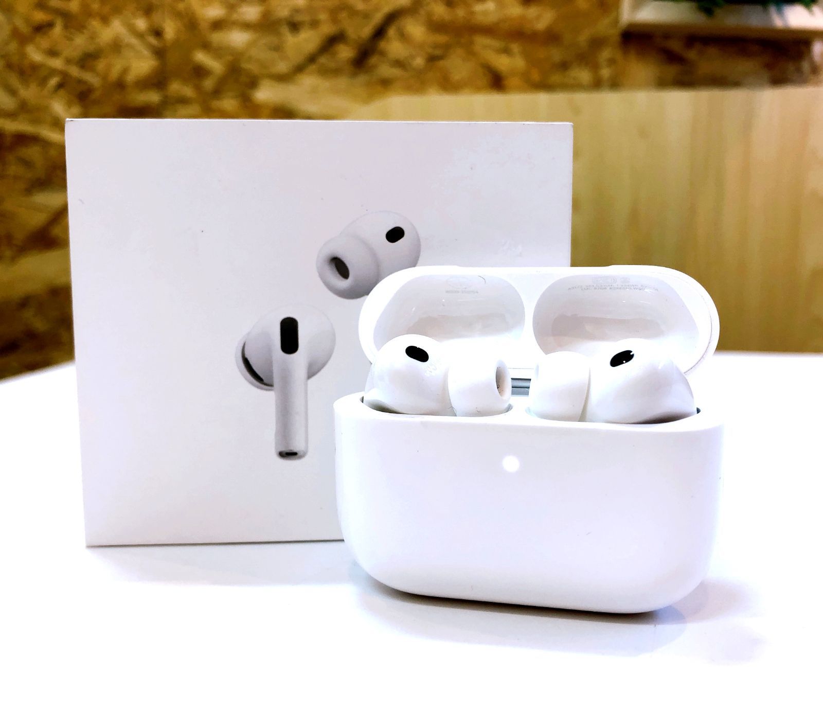 3635】☆新品同様☆ アップル AirPods Pro3 MFHP4J/A ノイズキャンセ