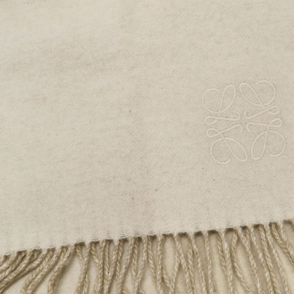 名古屋】ロエベ マフラー アナグラム アイボリー ベージュ ウール