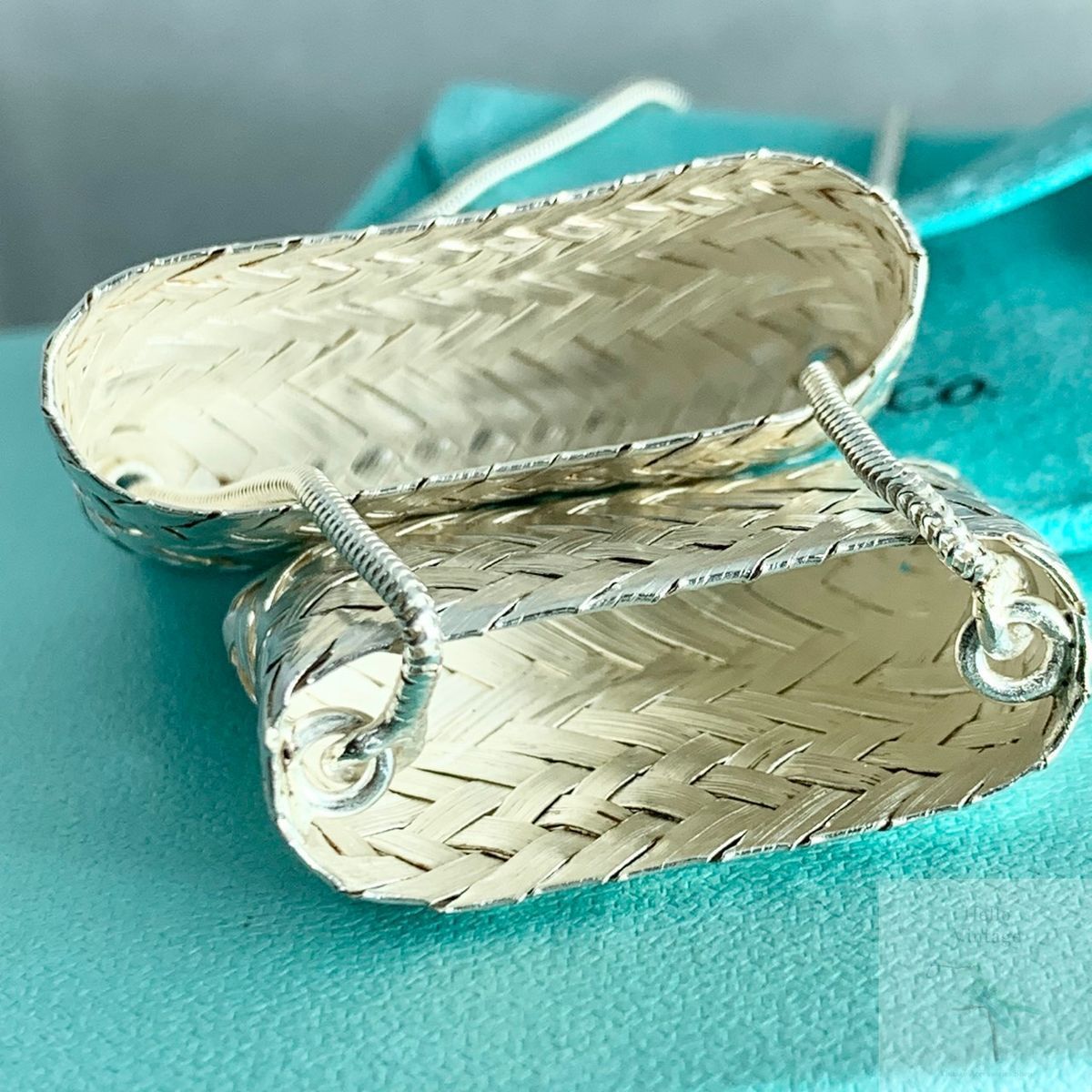 ティファニー イントレチャート バッグ ピルケース ネックレス ZM3e