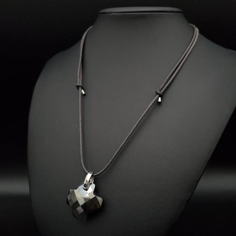 SWAROVSKI スワロフスキー ネックレス ペンダント クロス 十字架