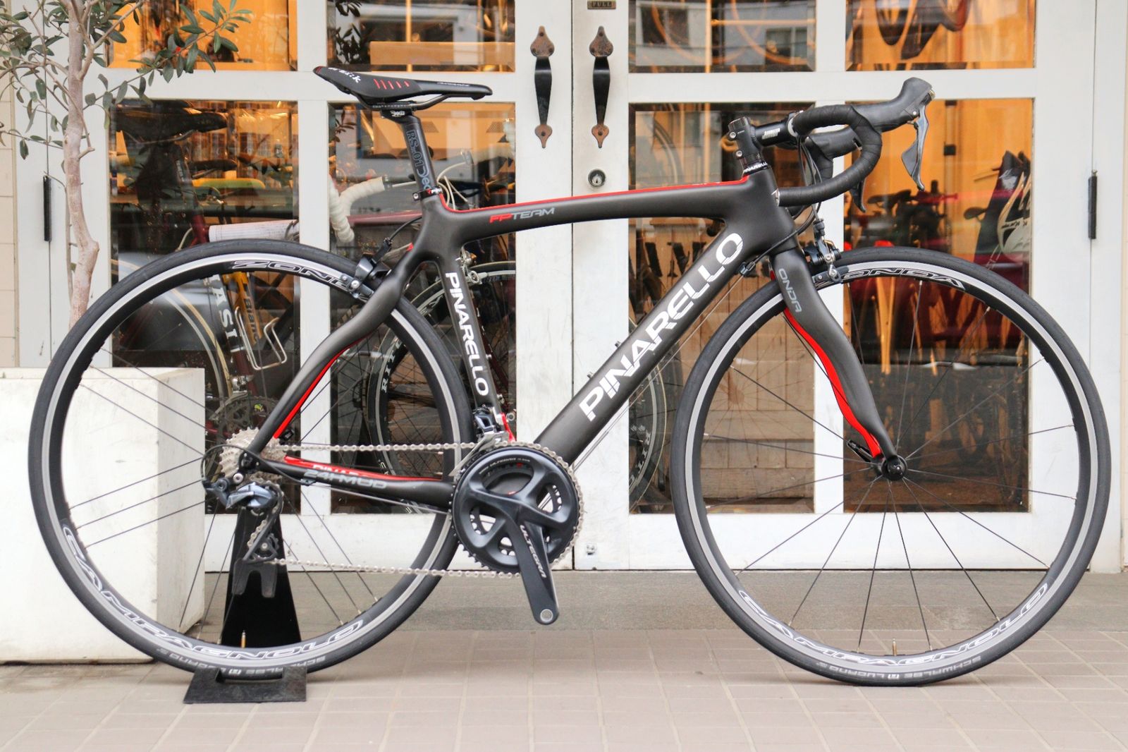 ピナレロ PINARELLO FP TEAM 2016モデル 445サイズ シマノ アルテグラ