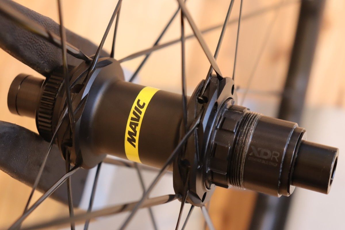 マヴィック MAVIC キシリウム KSYRIUM SL 25 DISC アルミ チューブレス