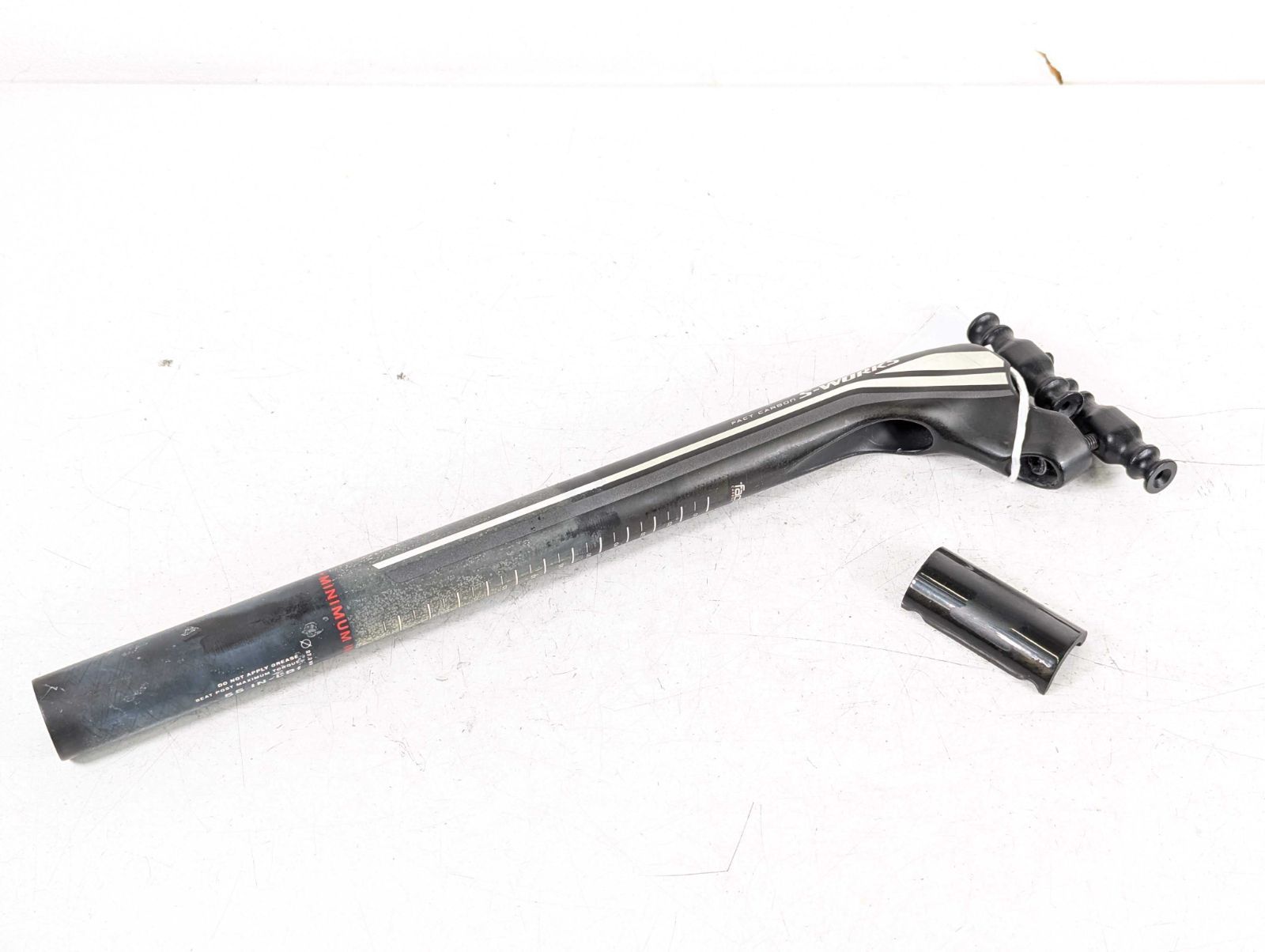 並品】S works カーボン シートポスト 27.2㎜ SP260301M - メルカリ