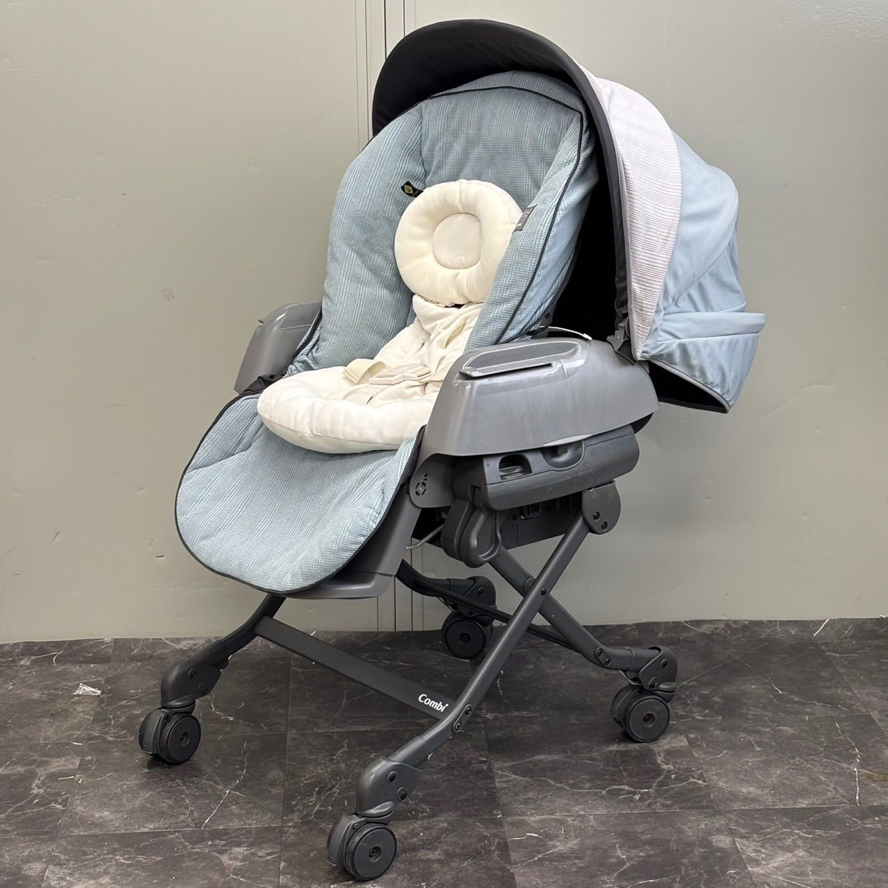 Combi コンビ ネムリラ AUTO SWING AT + LS 電動ハイローチェア オート