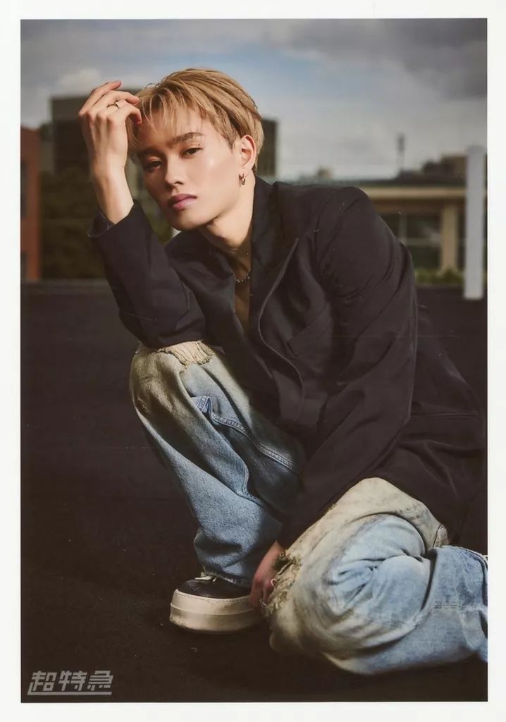 中古】生写真(男性) 超特急/マサヒロ(森次政裕)/座り/スペシャル生写真