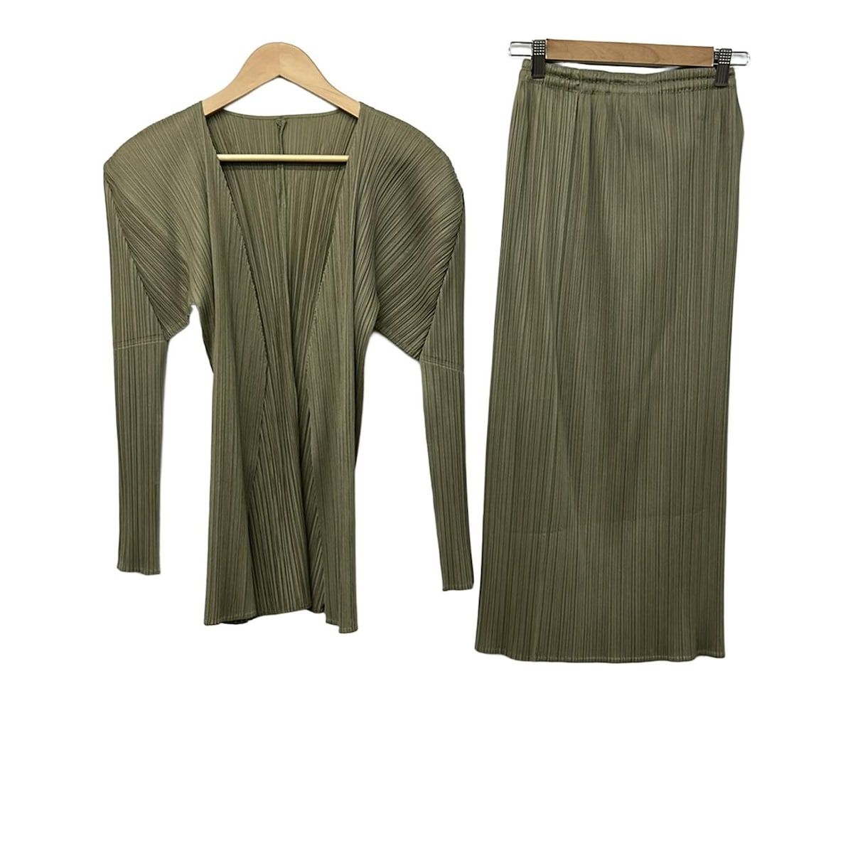 PLEATS PLEASE(プリーツプリーズ) スカートセットアップ レディース美