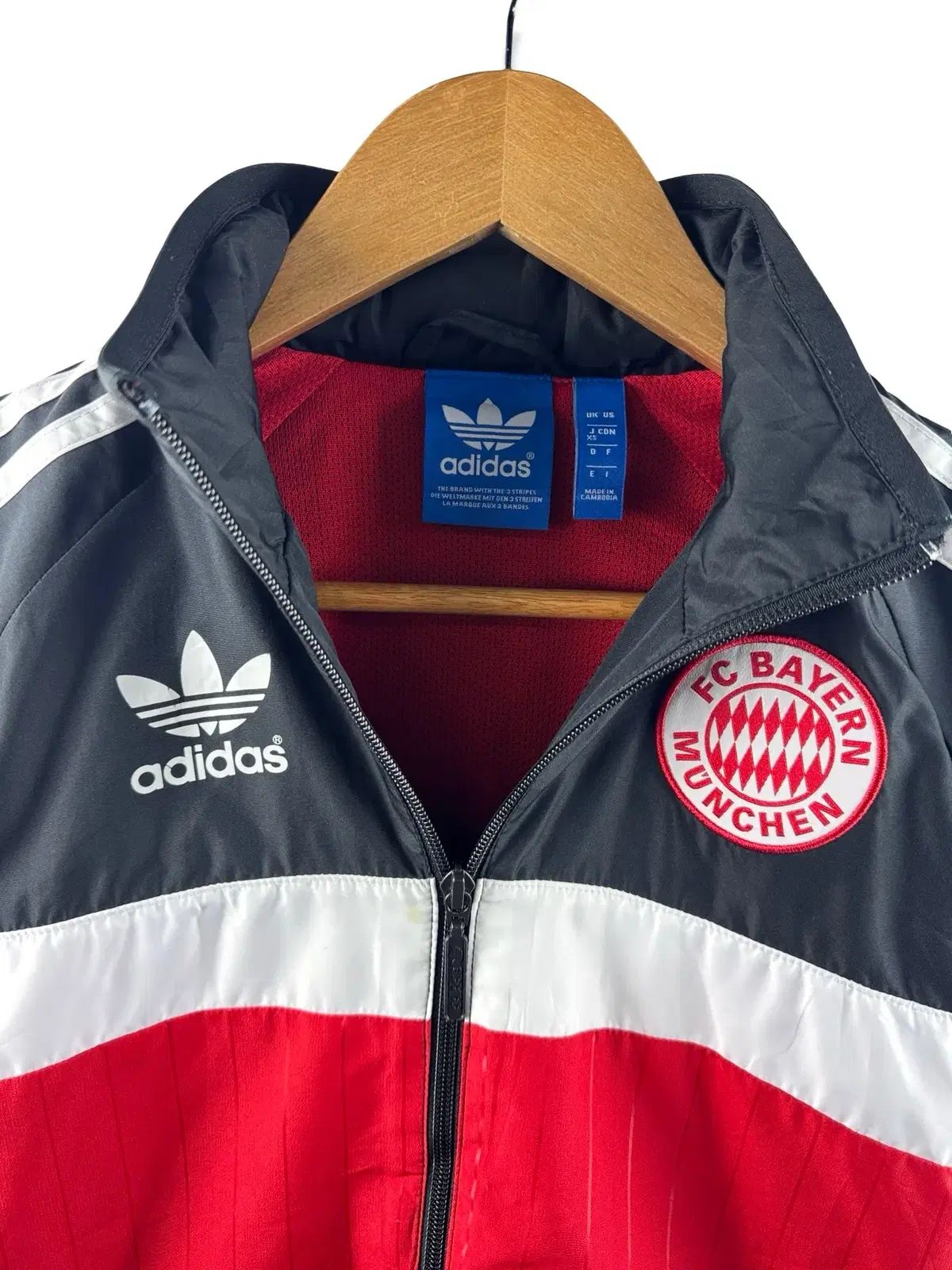 アディダス バイエルン・ミュンヘン Classic ウィンドブレーカー 1925