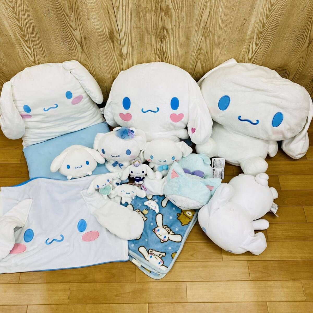 △10-14 シナモロール ぬいぐるみ まとめ売り 14点 セット