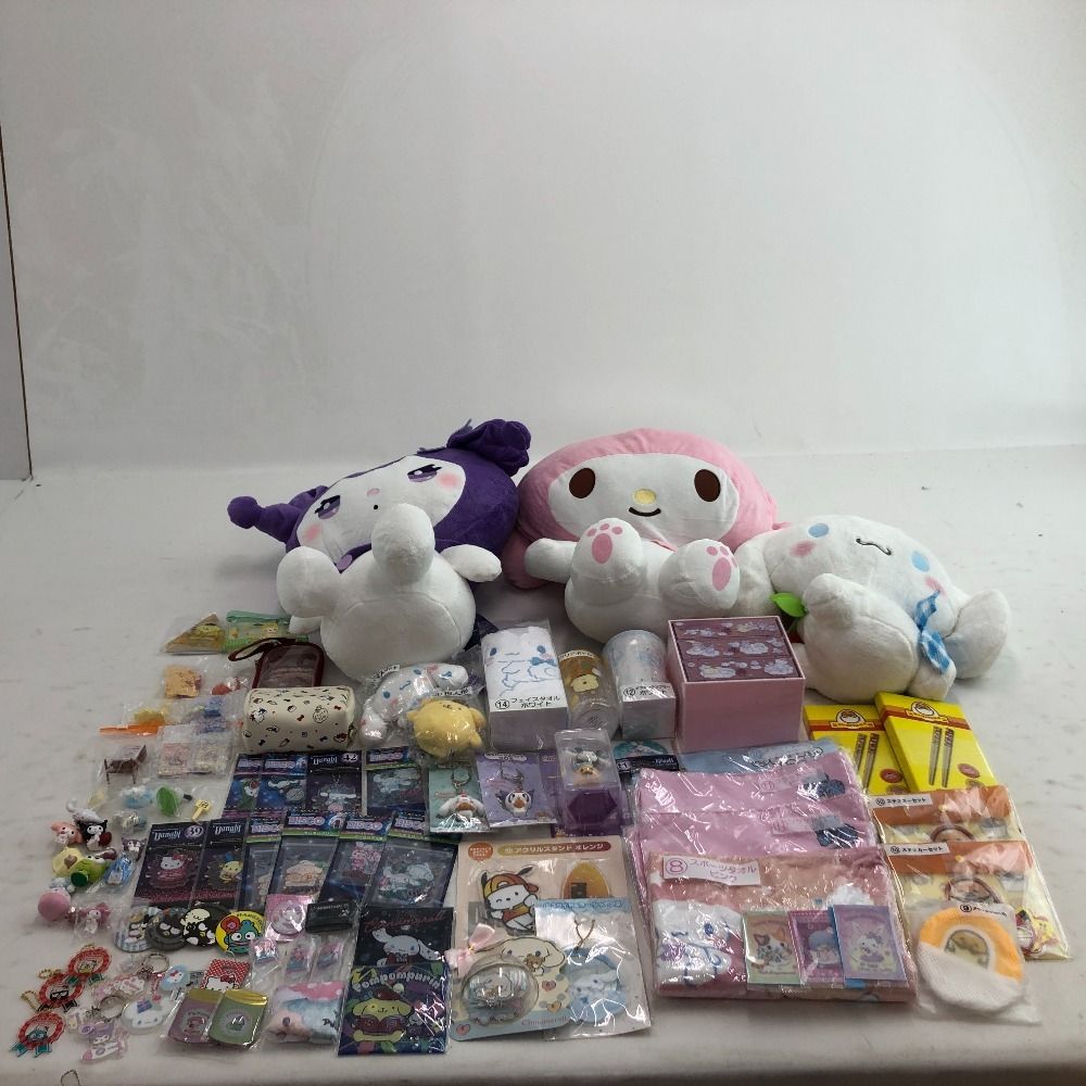 02w04444☆1円~ サンリオグッズ 大量まとめ売り ぬいぐるみ/タンブラー