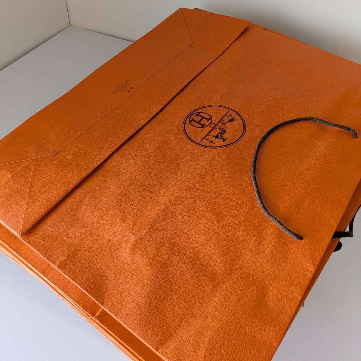 a013 HERMES エルメス ショッパー 紙袋 まとめ 40枚ほど 長期保管品