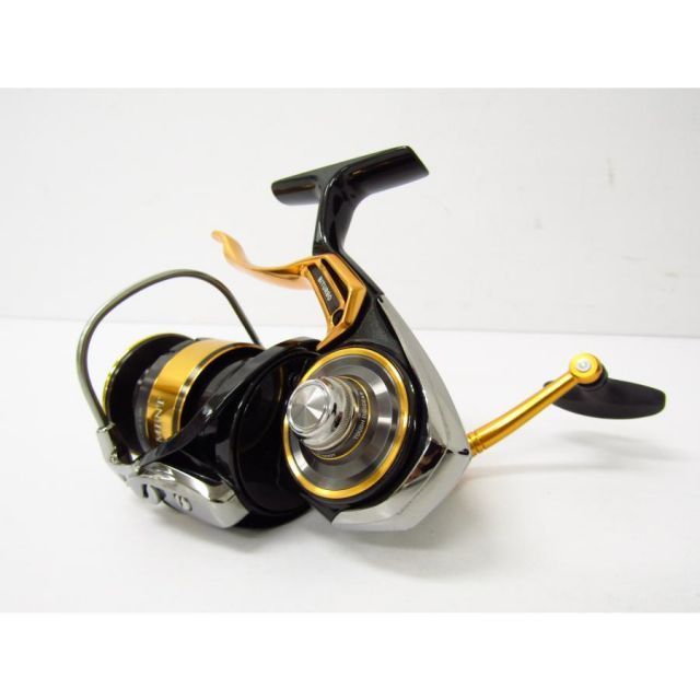 DAIWA ダイワ 22. TOURNAMENT ISO トーナメント ISO 3000XH-LBD リール