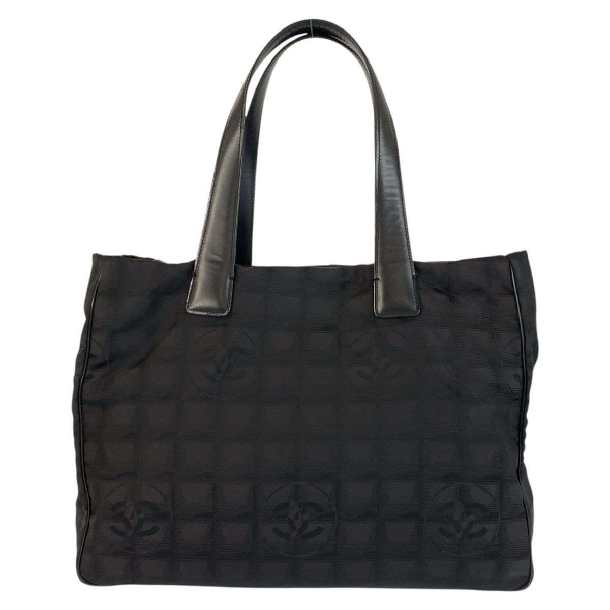 CHANEL シャネル ニュートラベルライン ブラック 黒 ナイロン/レザー