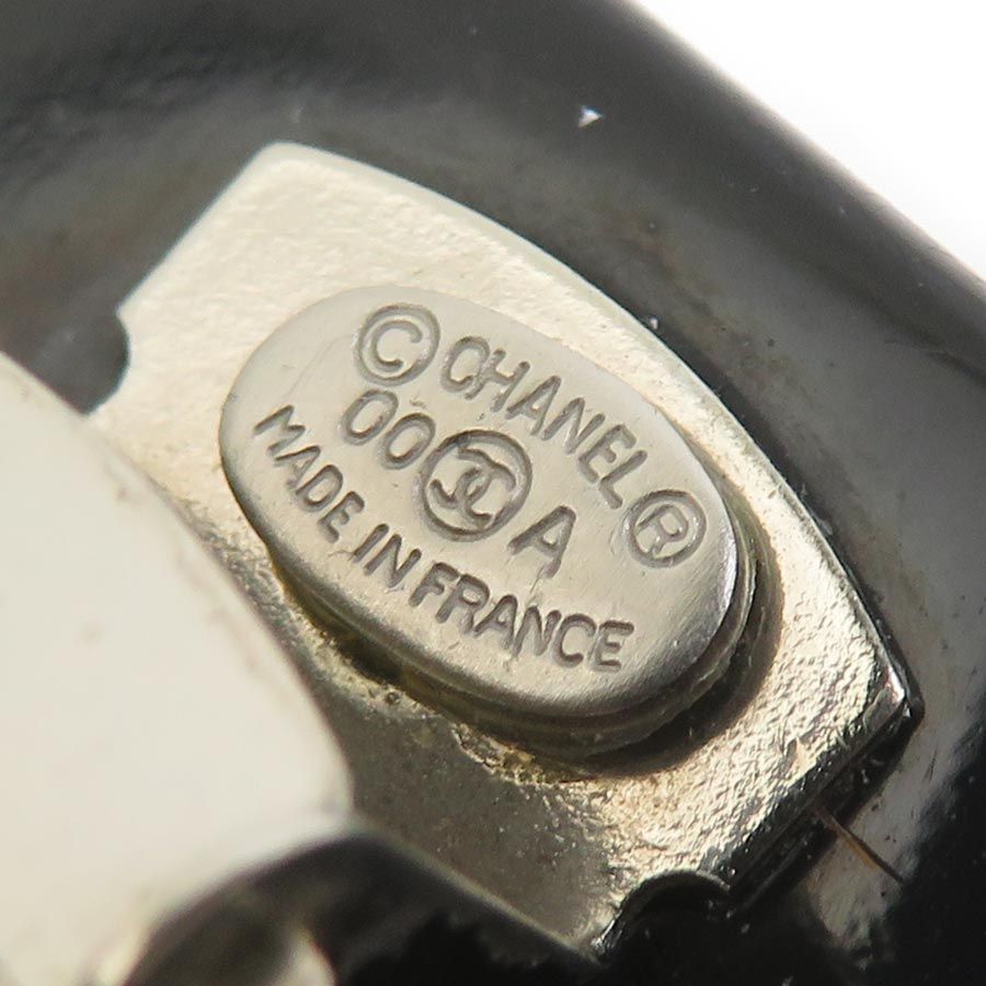 シャネル CHANEL バレッタ ロゴ - メルカリ