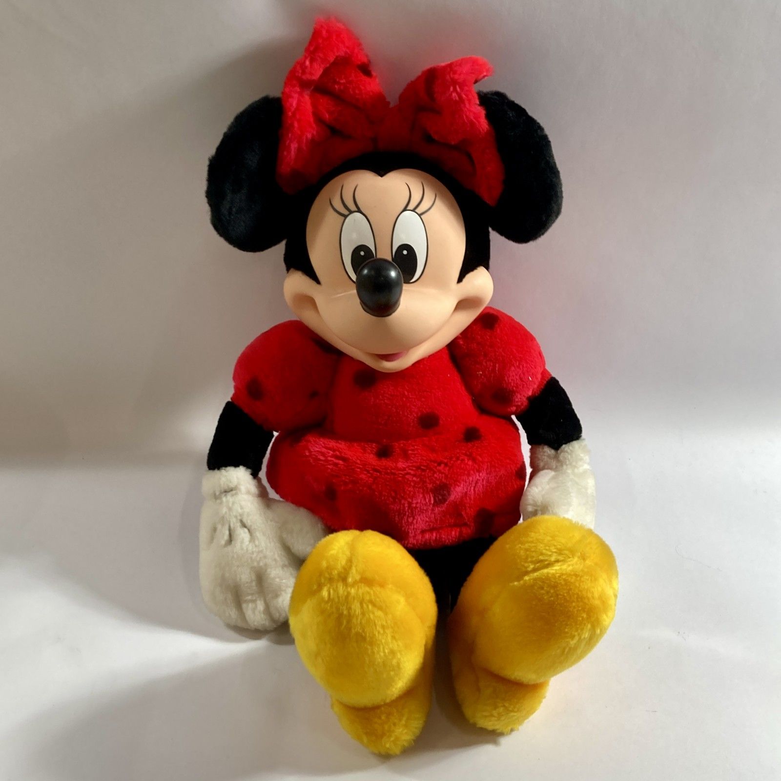 ☆ 希少 Disneyland ディズニーランド ミニーマウス ぬいぐるみ 限定品