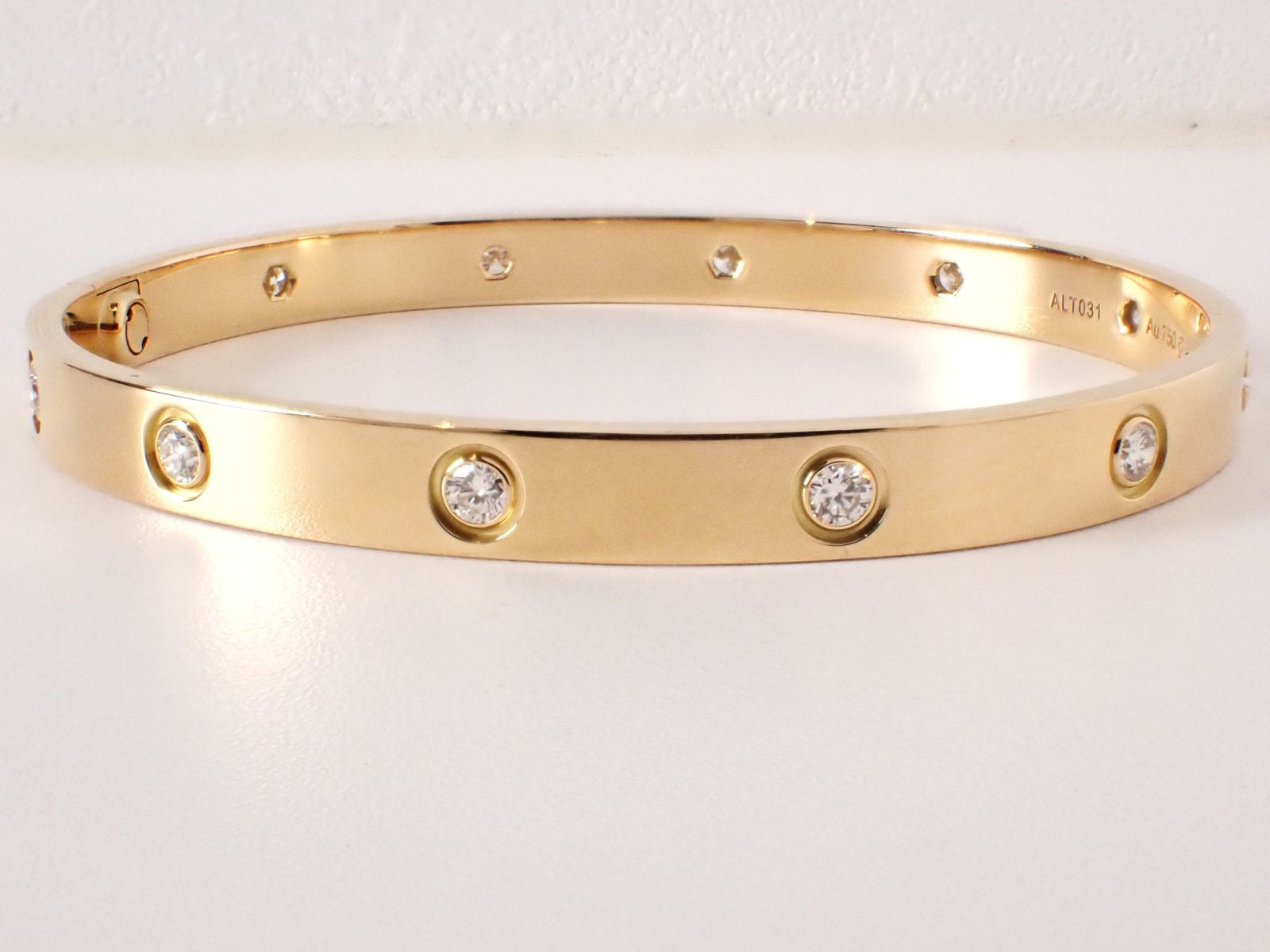 定価260万円弱 磨き済 超美品 Cartier(カルティエ) ラブブレス 