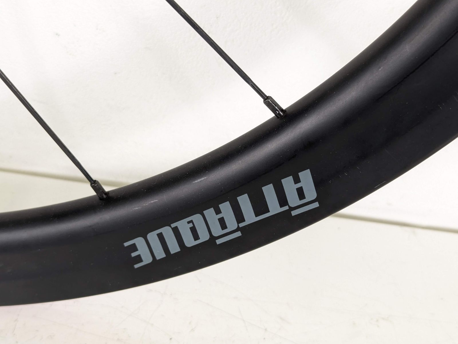 並品】ATAQUE 45 クリンチャー 700c Shimano 11s センターロック 