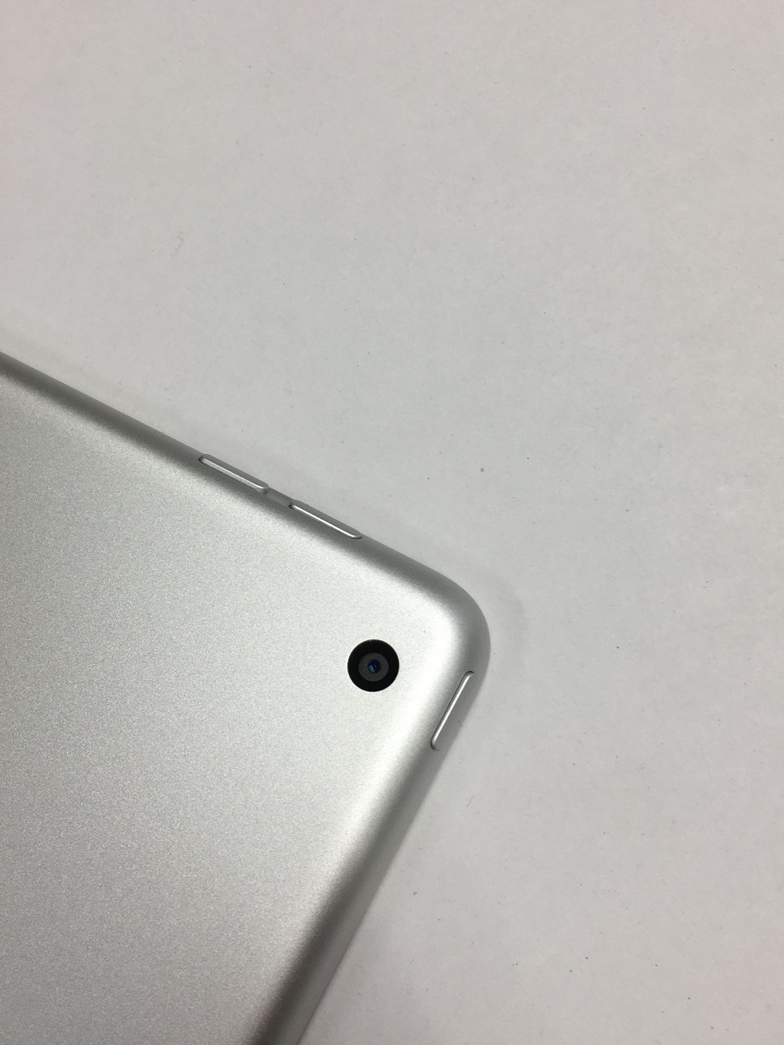 極美品 iPad 第7世代 32GB バッテリー91% - メルカリ