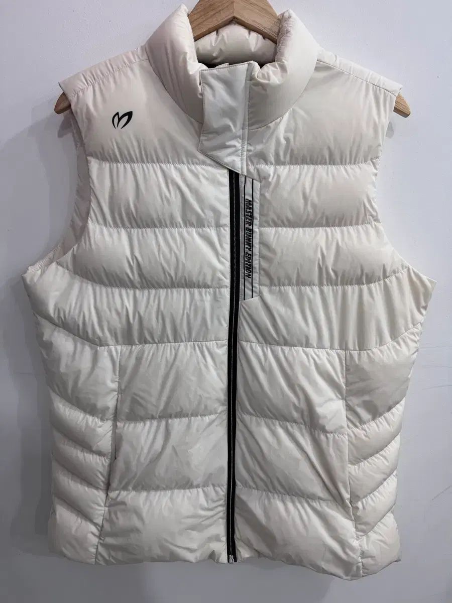 マスターバニーエディション グースダウン ベスト 5 - メルカリ