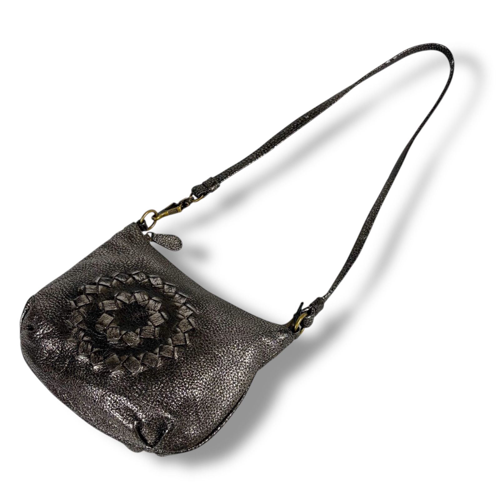 ボッテガヴェネタ BOTTEGA VENETA イントレチャートレザー 