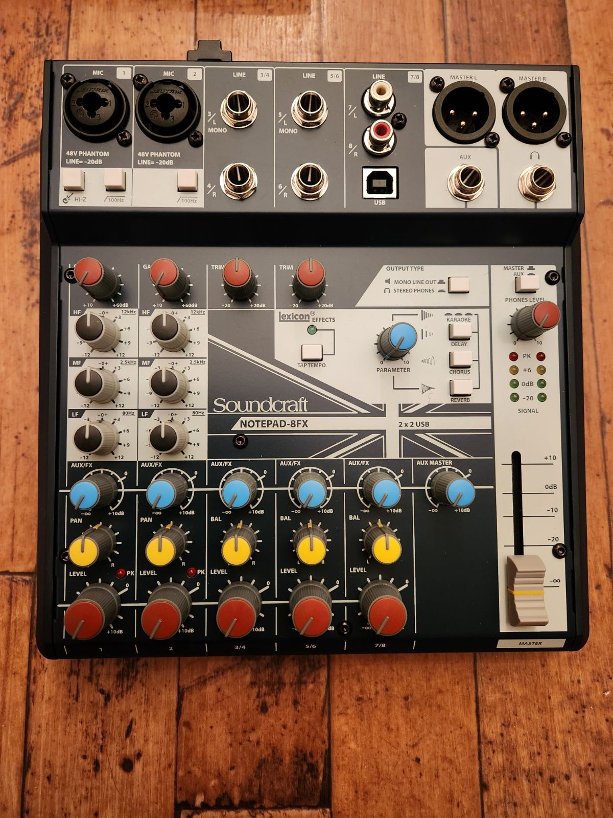 アナログミキサー Soundcraft Notepad-8FX 【新品・チェックのみ