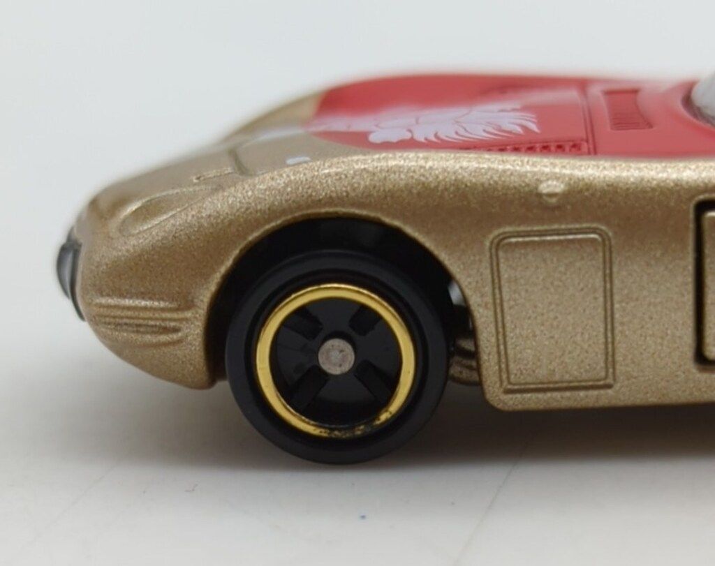 タカラトミー アピタ ピアゴオリジナル 世界の国旗トミカ トヨタ