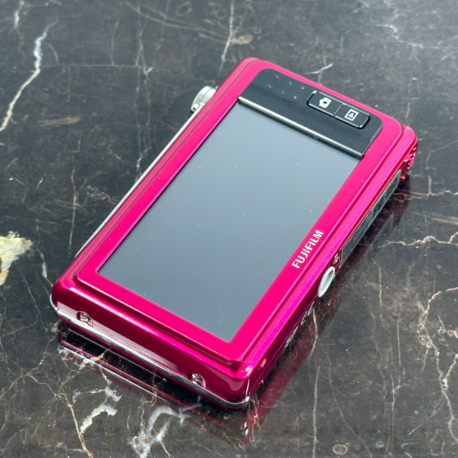 FUJIFILM FinePix Z90 ピンク 1420万画素 28mm広角 光学5倍ズーム