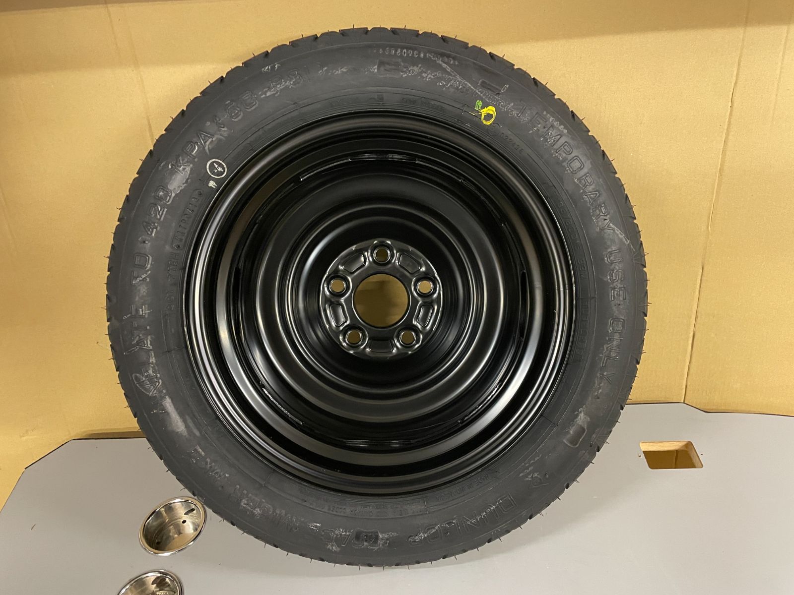 日産 ジューク 純正 スペアタイヤ(テンパータイヤ) 15x4T PCD114.3 5H