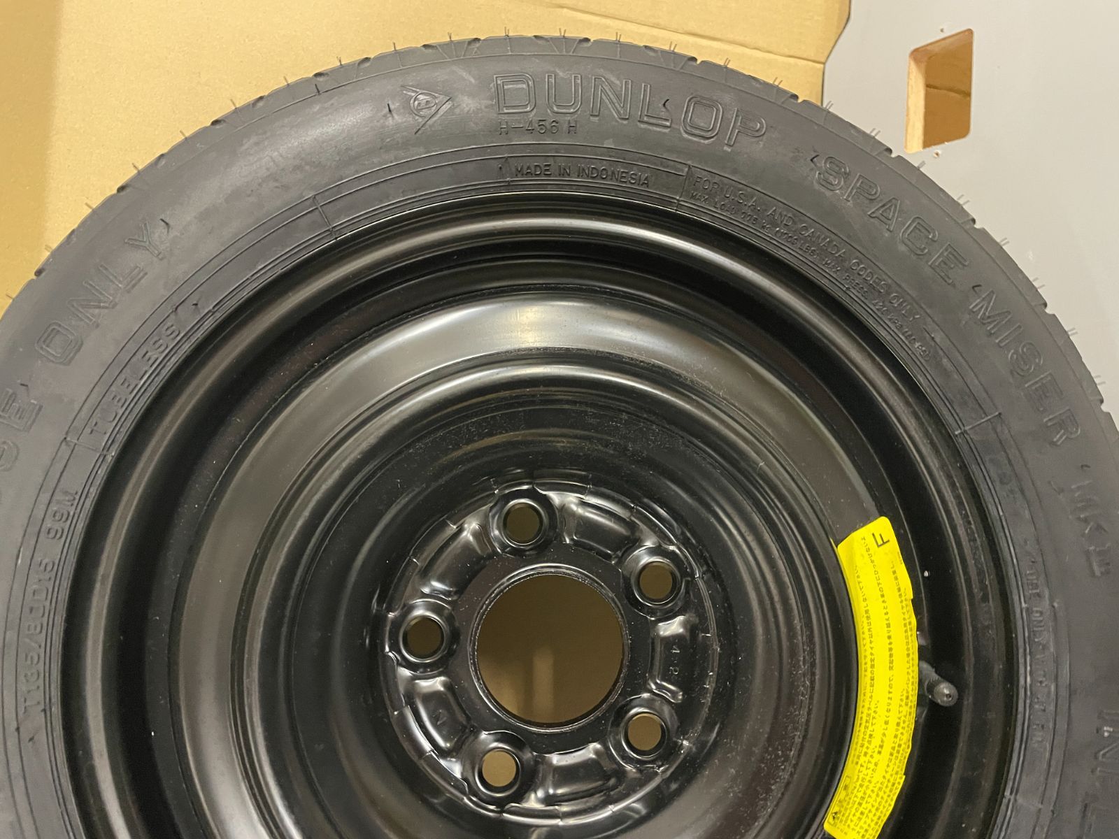 日産 ジューク 純正 スペアタイヤ(テンパータイヤ) 15x4T PCD114.3 5H