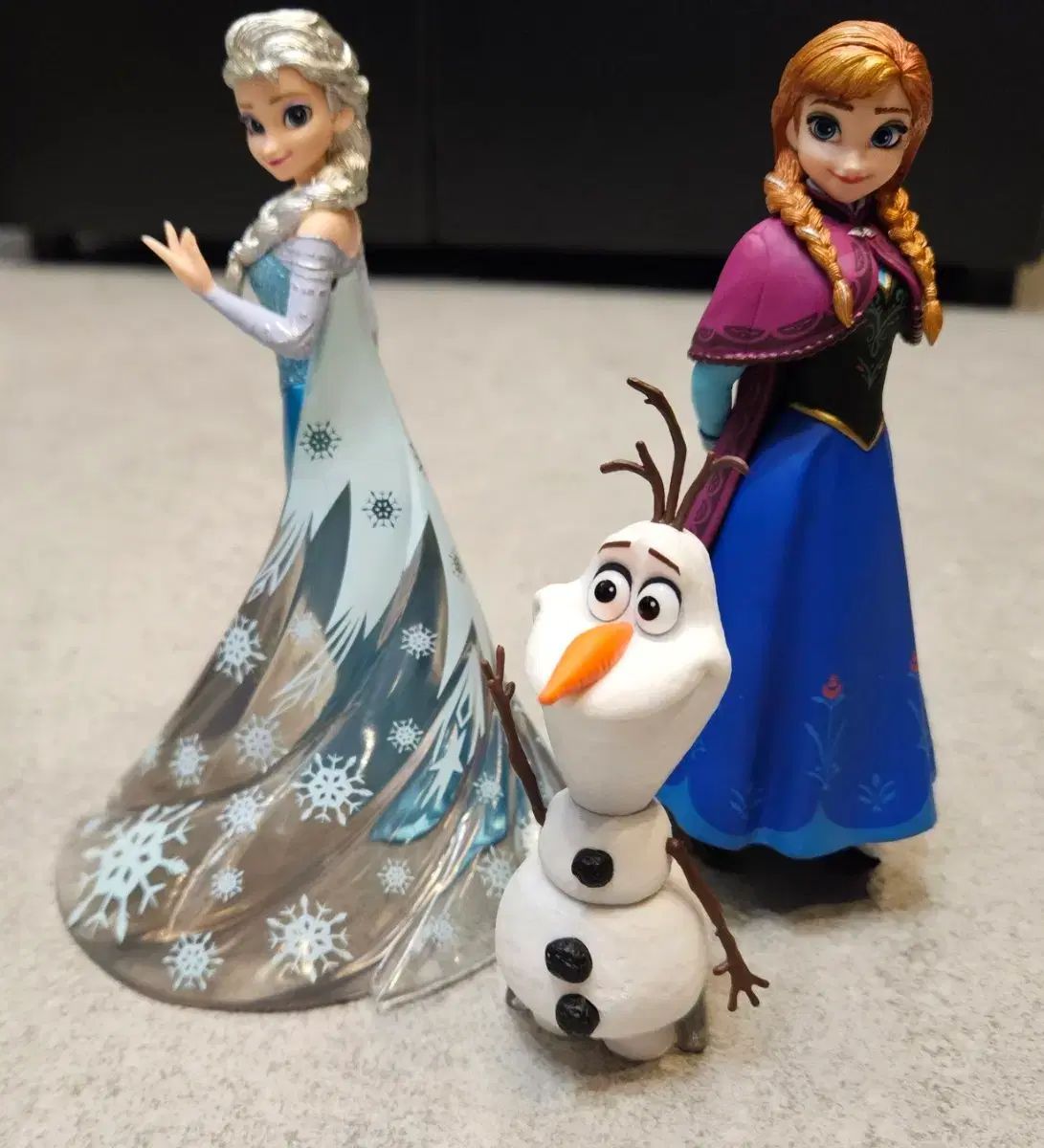 アーツZERO 魂ウェブ限定 アナと雪の女王 (エルサ アナ オラフ)出品