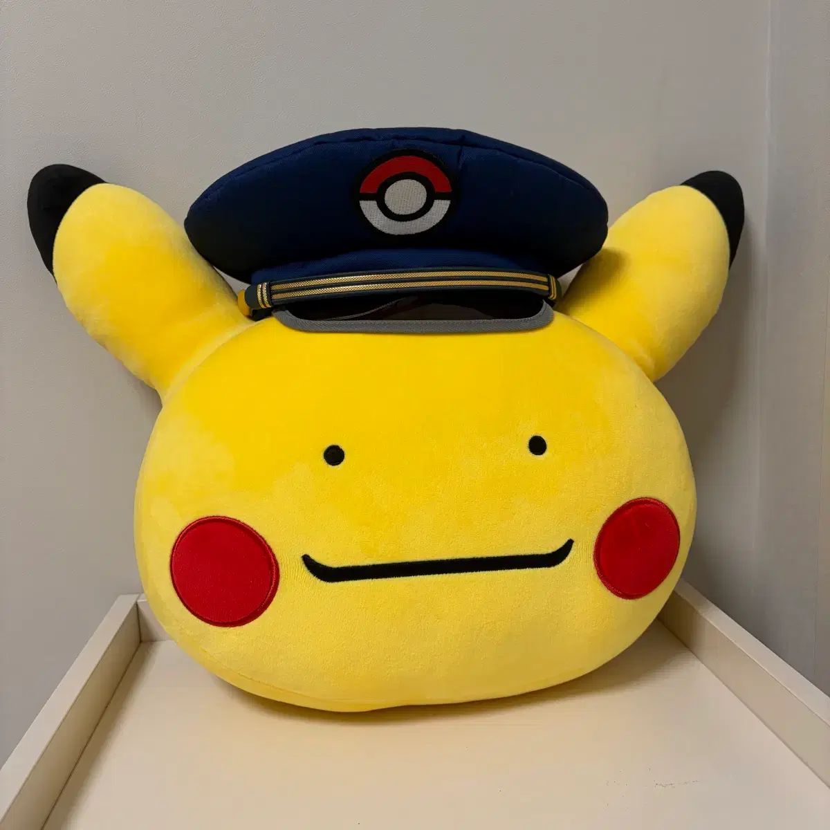 新品) プサン 釜山 ポケモン ポップアップ 変身 メタモン 駅長