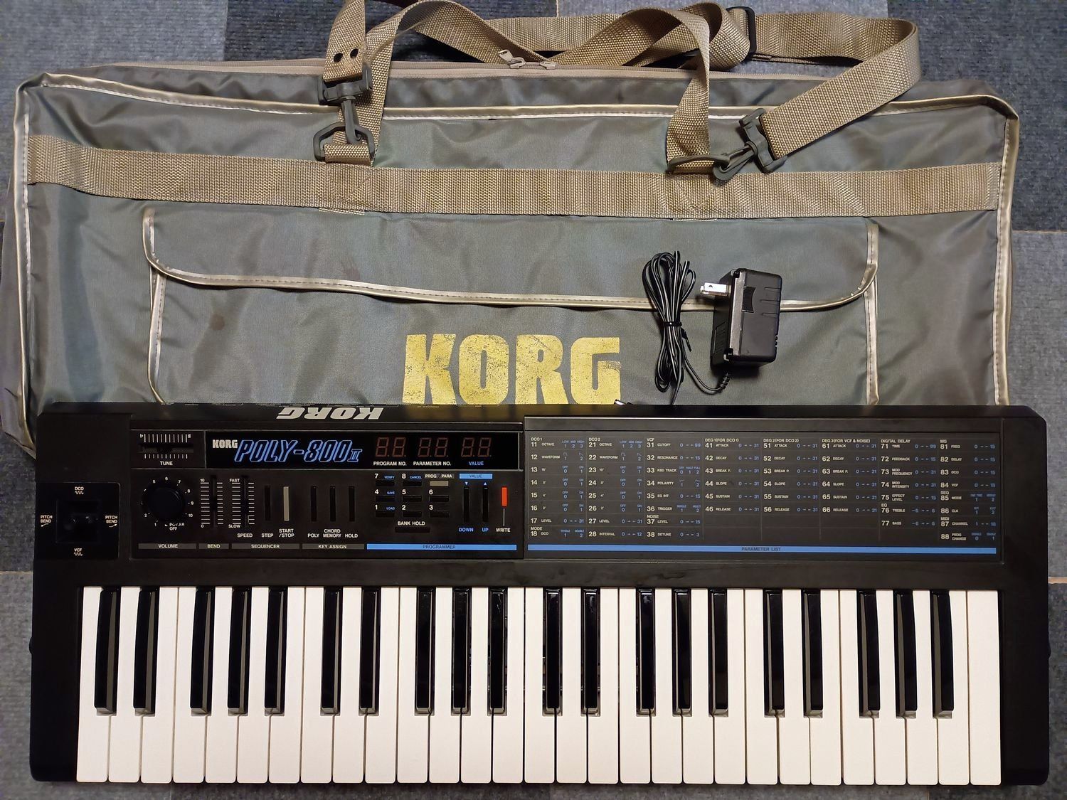 🎹【内蔵電池化・整備済】KORG Poly-800 mkII 純正アダプター付属