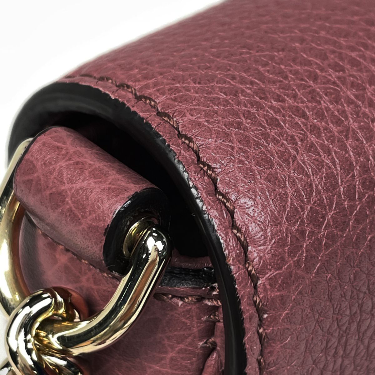 レディース GUCCI（グッチ）ソーホー チェーン ショルダーバッグ 